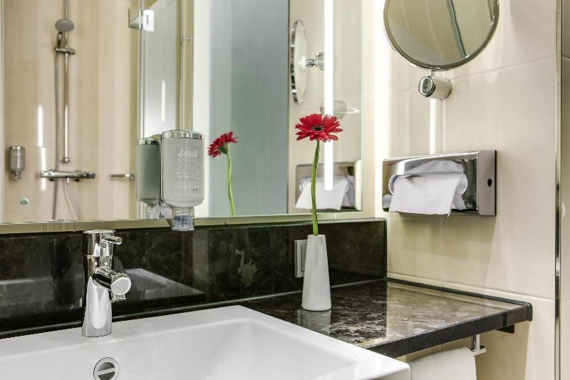 Intercityhotel 4*