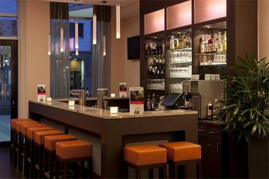 Intercityhotel Отель 4*