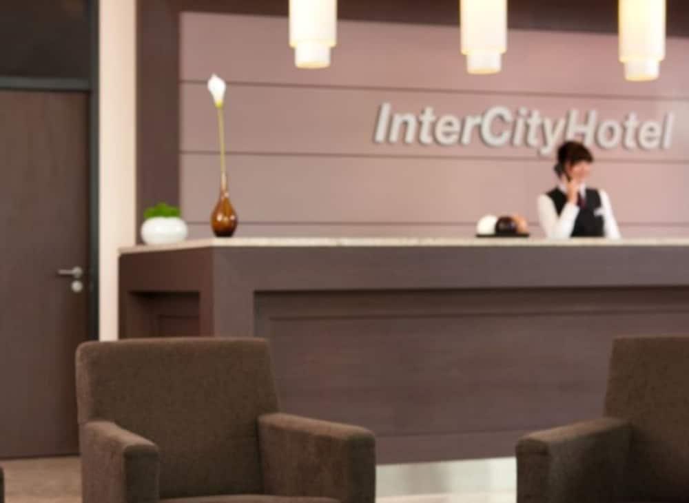 Intercityhotel 4*